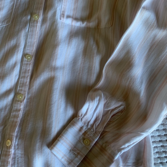 Loft button down in pink striped🌸 - Picture 6 of 10